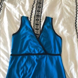 Blue and black tank top. Size medium barely worn